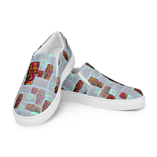 Tiki Totem Light Blue slip-on canvas shoes